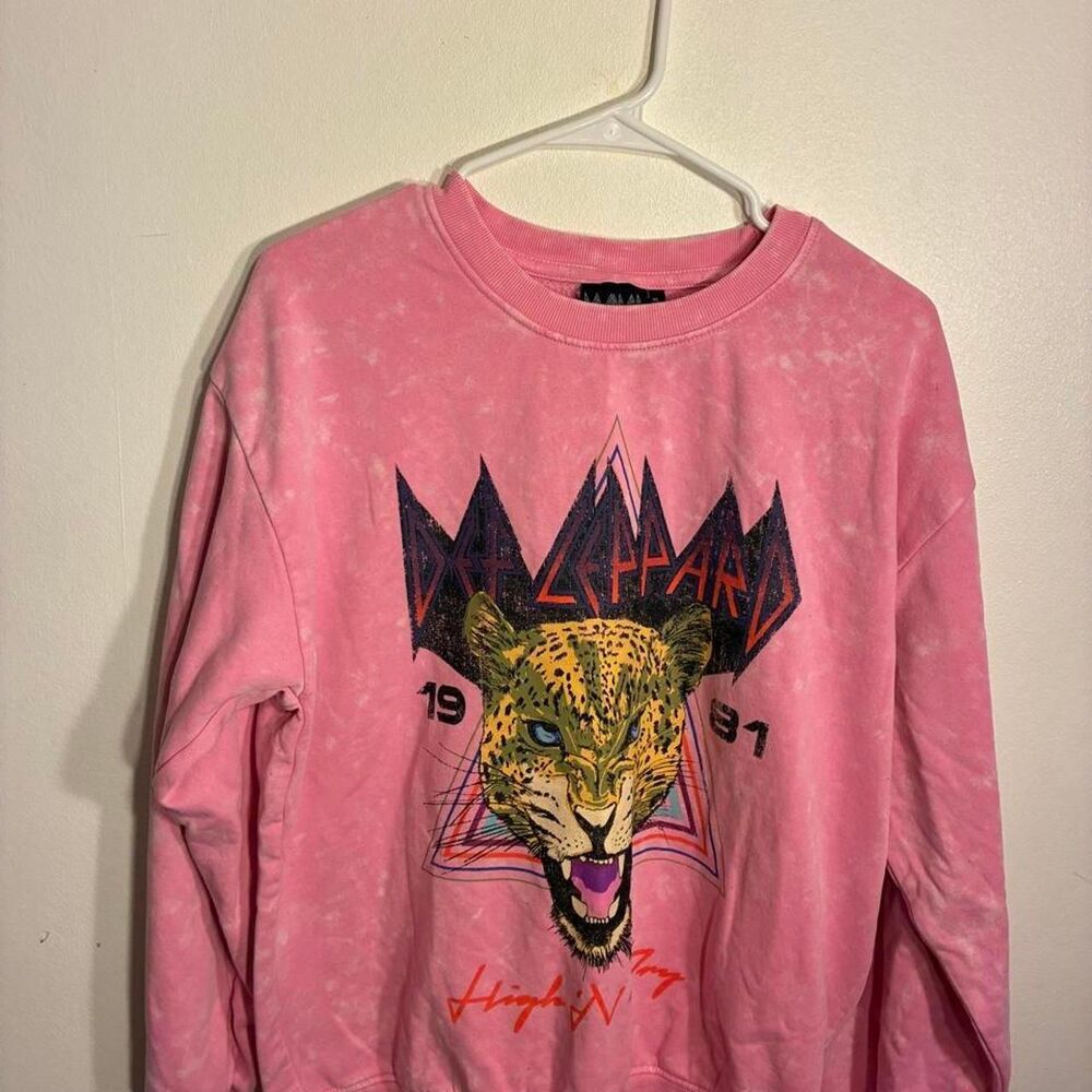 Def-leppard Women's Pink Sweatshirt